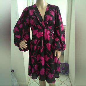 Banana Republic Black and Pink Long Sleeve Dress
